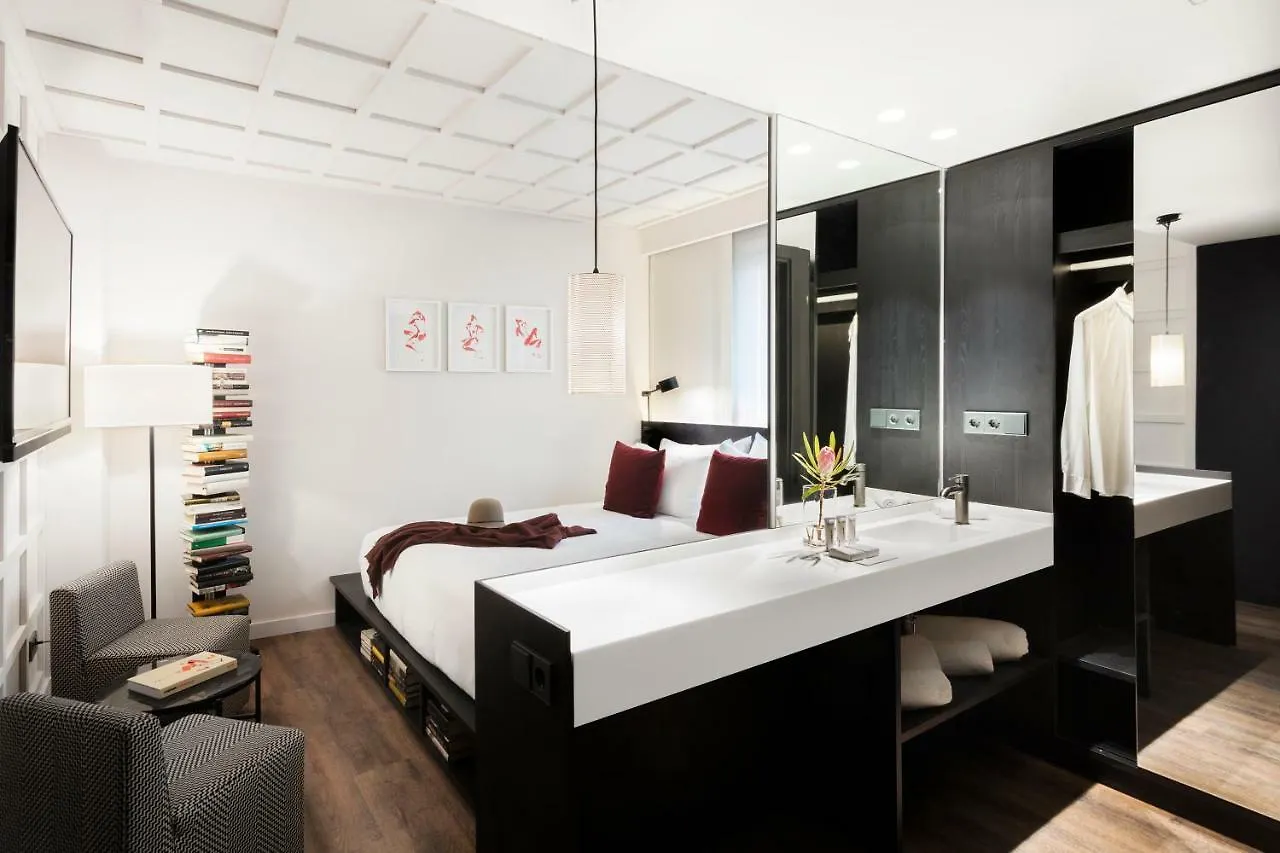 Yurbban Ramblas Boutique Hotel Barcelona